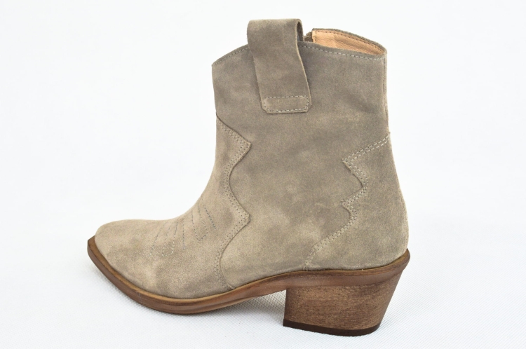 Cappuccino kowbojki na niskim płaskim obcasie (6).jpg