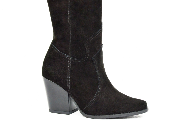 Skórzane zamszowe czarne kozaki kowbojki na obcasie (2).jpg