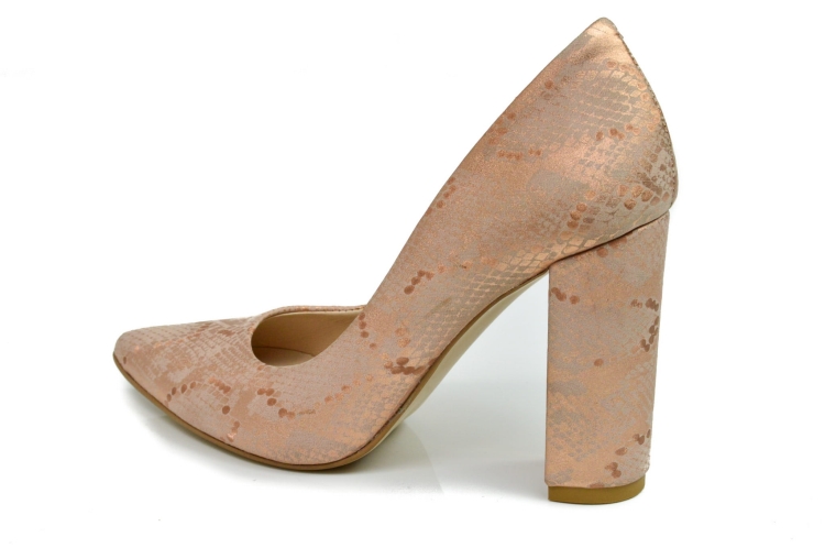 Łososiowe żmijowe czółenka na słupku (3).jpg