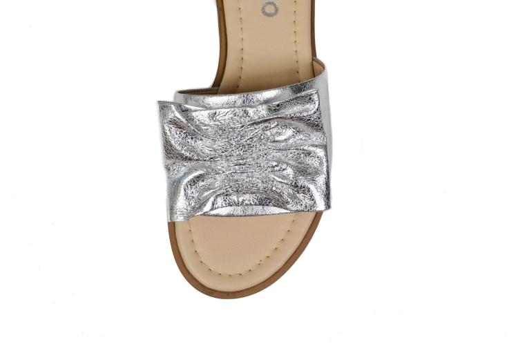 SREBRNE KLAPKI NA PŁASKIEJ PODESZWIE (3).jpg