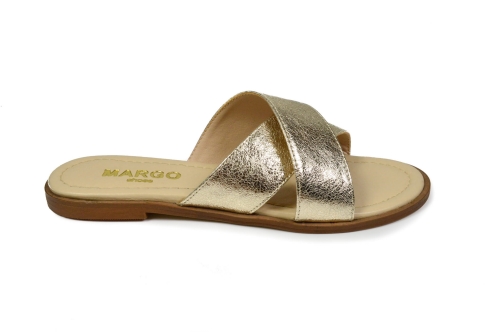 ZŁOTE KLAPKI NA PŁASKIEJ PODESZWIE (2).jpg