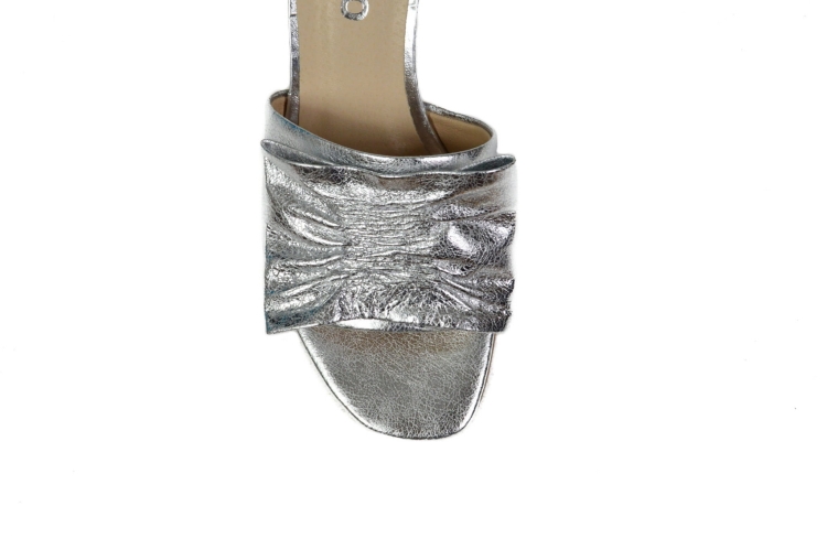Srebrne klapki obcas klocek ozdoba skóra