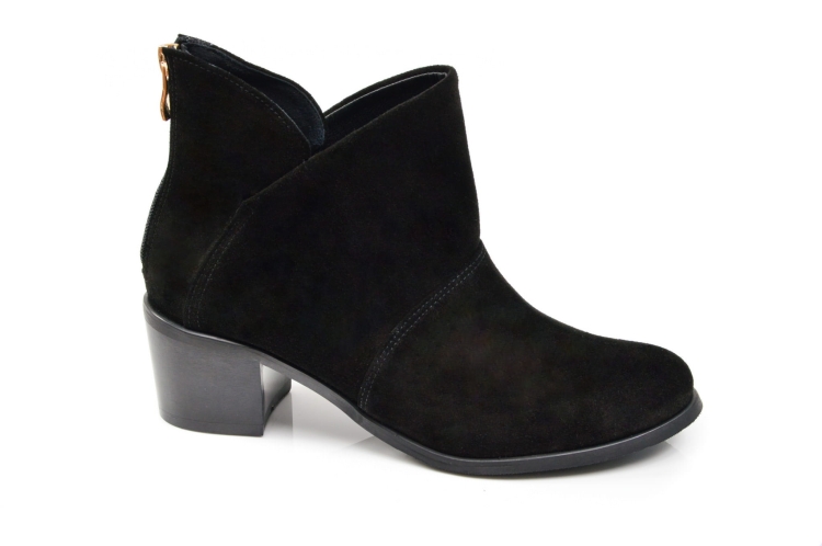 Czarne skórzane botki niski obcas