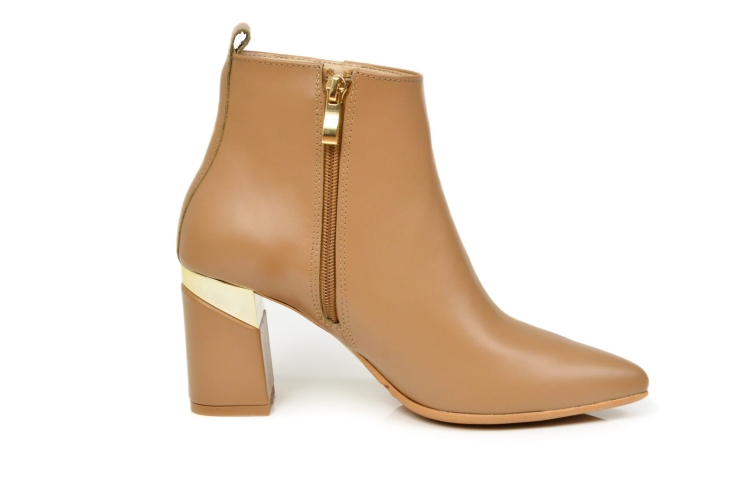 Koniakowe botki licowe na niskim obcasie