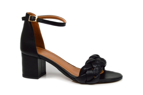 Czarne sandałki z warkoczem niski obcas klocek skóra licowa