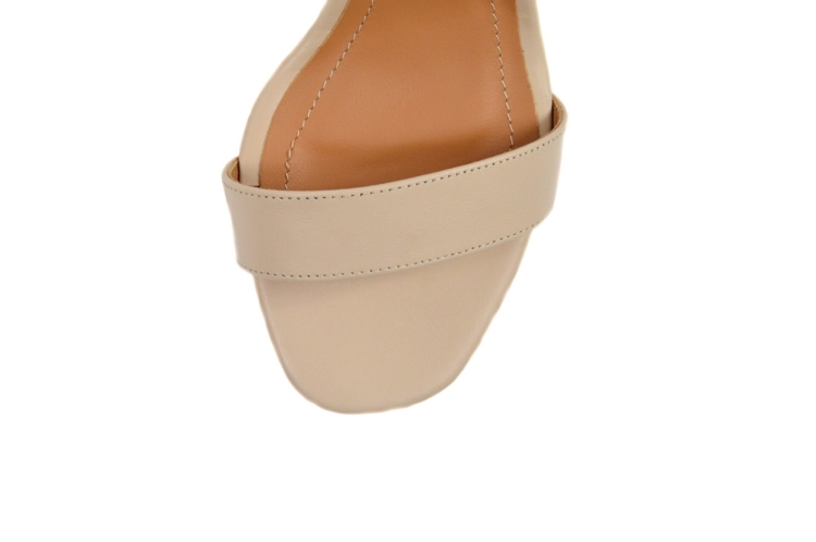 Beżowe cieliste sandałki na wysokim obcasie słupku