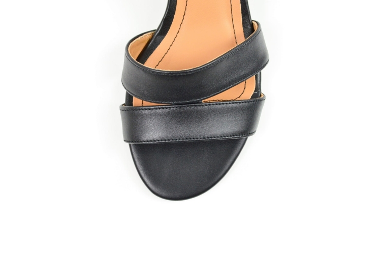 Czarne sandałki skóra licowa niski obcas klocek MargoShoes