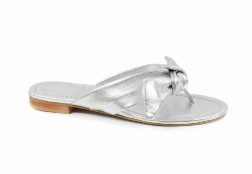 Srebrne klapki japonki płaska podeszwa skóra naturalna wiązane kokardka
