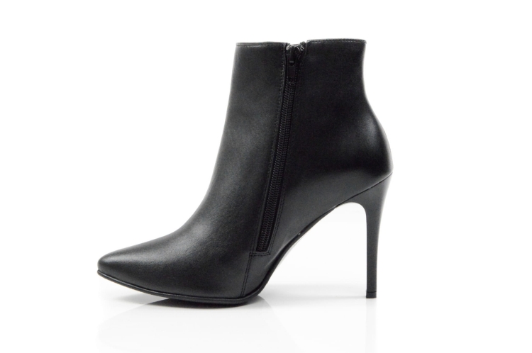 Czarne licowe botki damskie w szpic obcas szpilka skóra naturalna