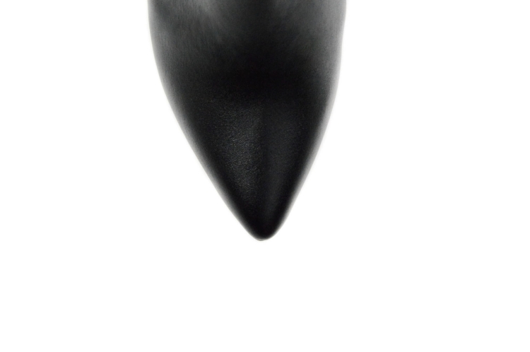 Czarne licowe botki damskie w szpic obcas szpilka skóra naturalna