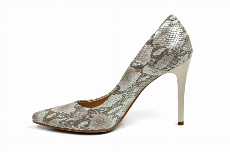 Srebrne czółenka ze skóry wężowej motyw żmijki obcas szpilka