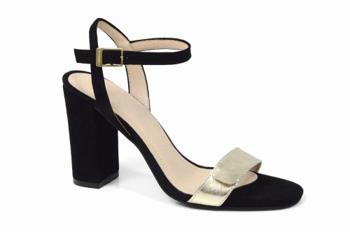 710 czarny zamsz (2).JPG