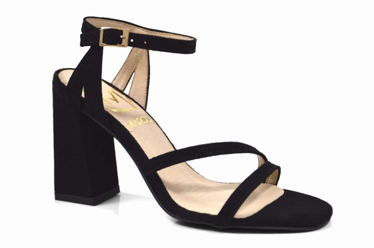 082 czarny zamsz.JPG