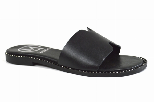 035 czarny lico (1).JPG