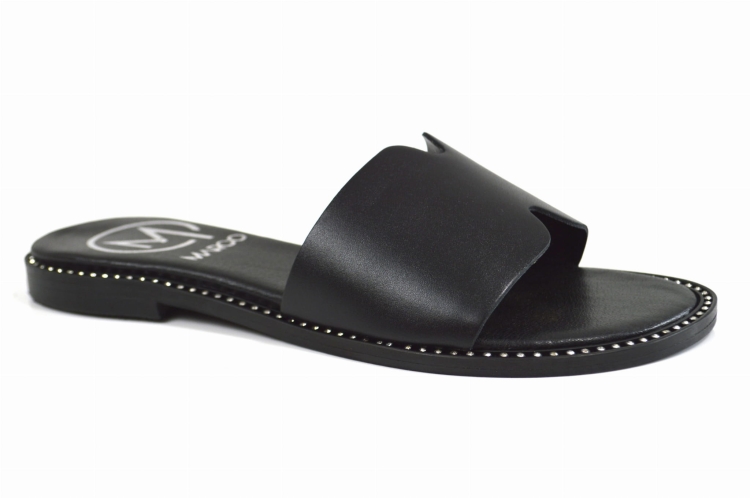 035 czarny lico (1).JPG