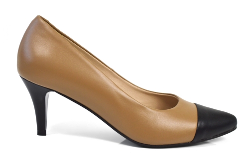 012 camel lico ciemny (1).JPG