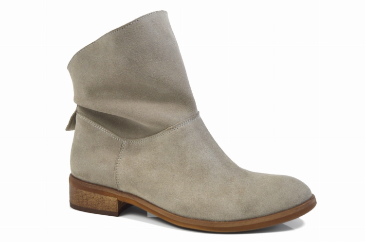 Cappuccino welurowe botki skórzane na niskim obcasie