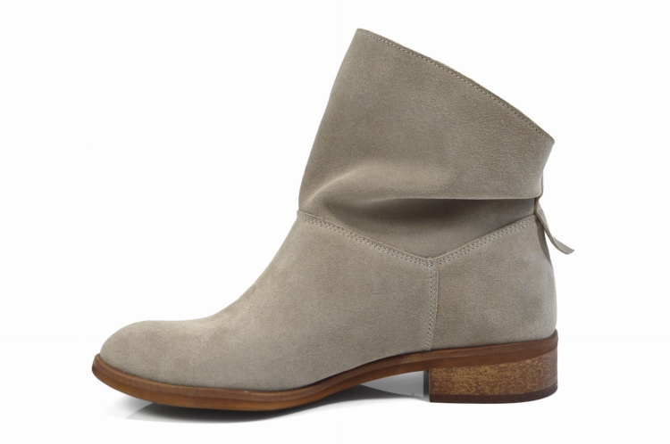 Cappuccino welurowe botki skórzane na niskim obcasie