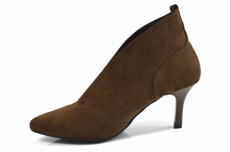 Brązowe botki skórzane welurowe obcas szpilka