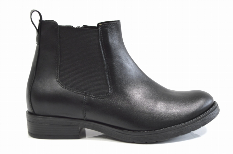 Czarne botki skórzane licowe niski obcas