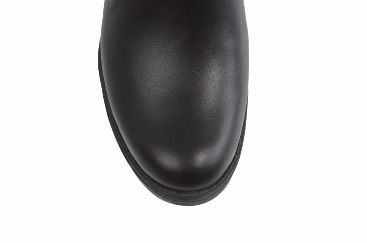 Czarne botki skórzane licowe na niskim obcasie