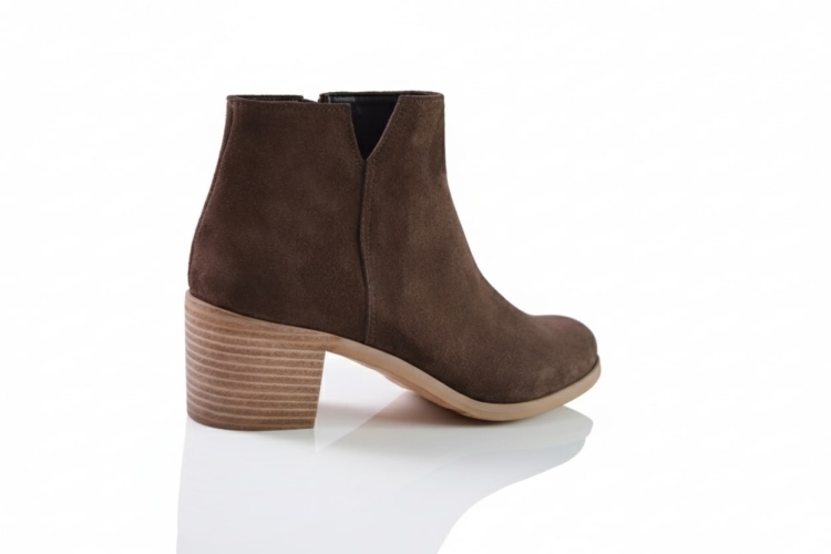 Polskie Botki Welurowe Brązowe na Stabilnym Obcasie Klocku MargoShoes (2).jpg