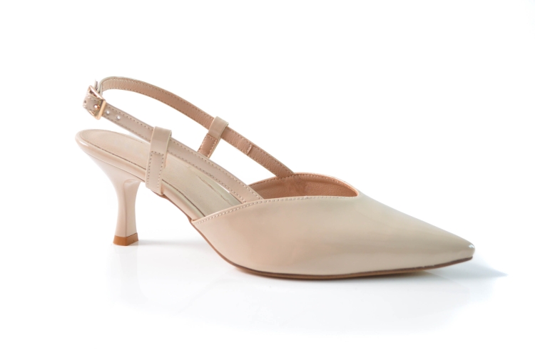 Beżowe lakierowane czółenka odkryta pięta niska szpilka
