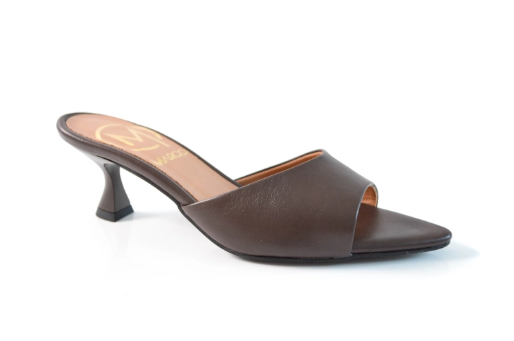 Klapki skórzane w szpic niski obcas szpilka czekoladowe lico